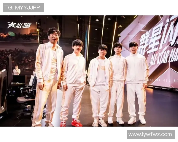 热议英雄联盟IG战队状态变革背后的原因与未来发展展望